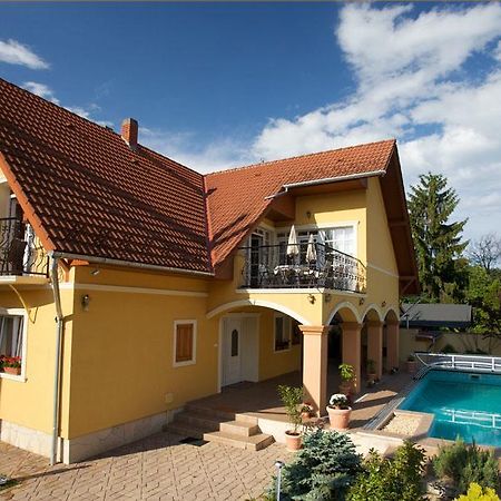 Villa Mikes Siófok Exteriér fotografie