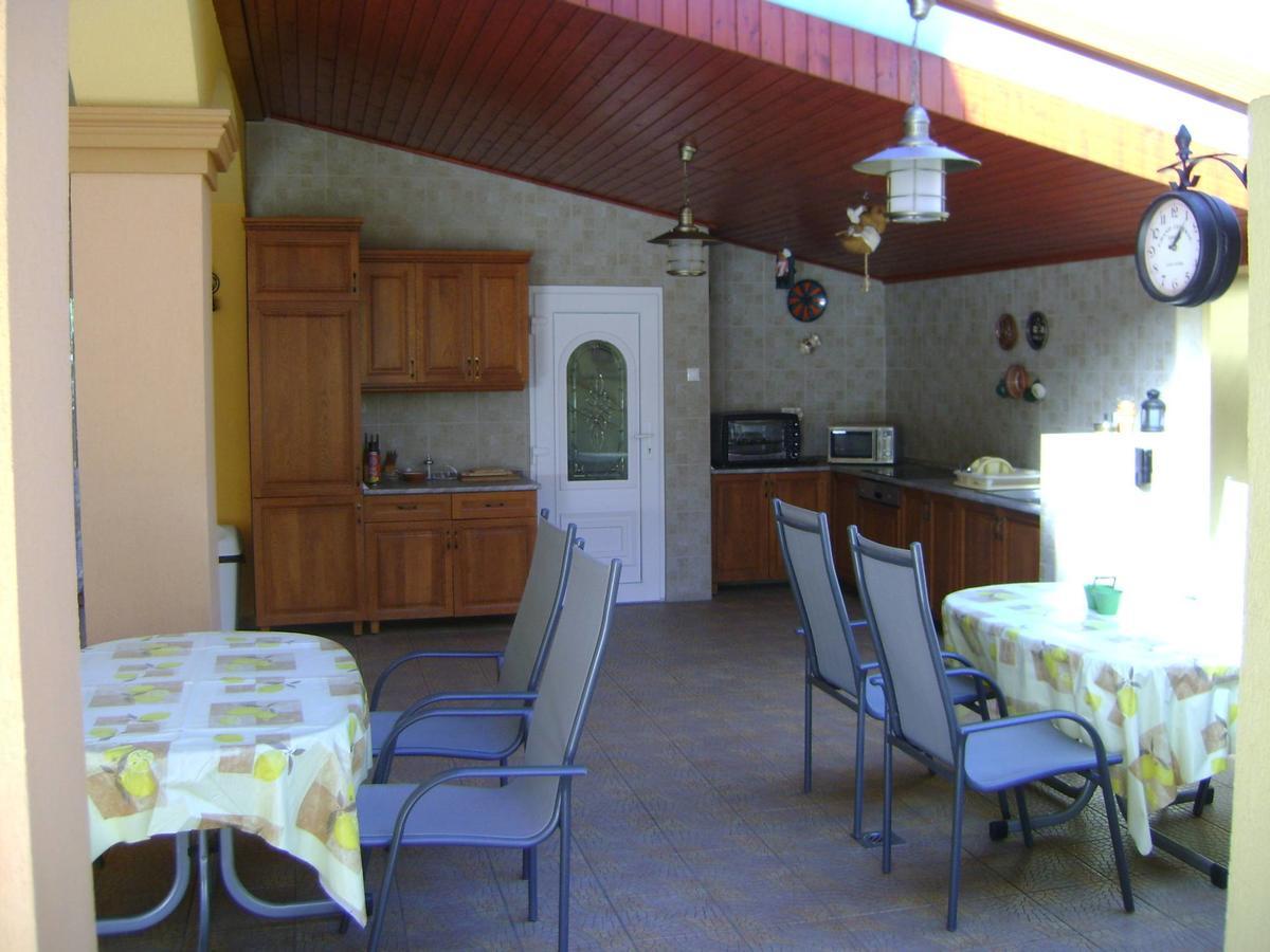 Villa Mikes Siófok Exteriér fotografie